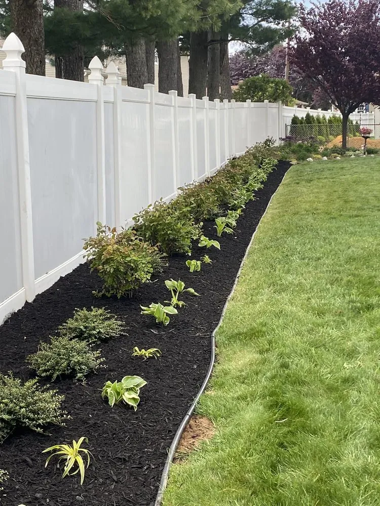 Custom landscaping services in Monroe Township, NJ by Custom Landscaping and Lawncare