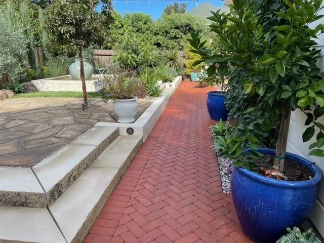 Top-rated residential landscaping for residential properties in Napa, CA by Custom Landscaping