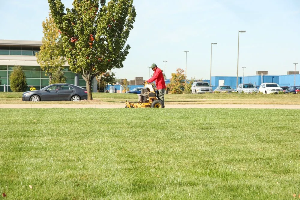 Top-rated landscape installation for homes in Olathe, KS by Custom Lawn & Landscape