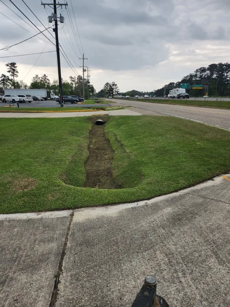 Reliable landscaping services for outdoor upgrades across Mandeville, LA - Custom Lawncare ByJohn