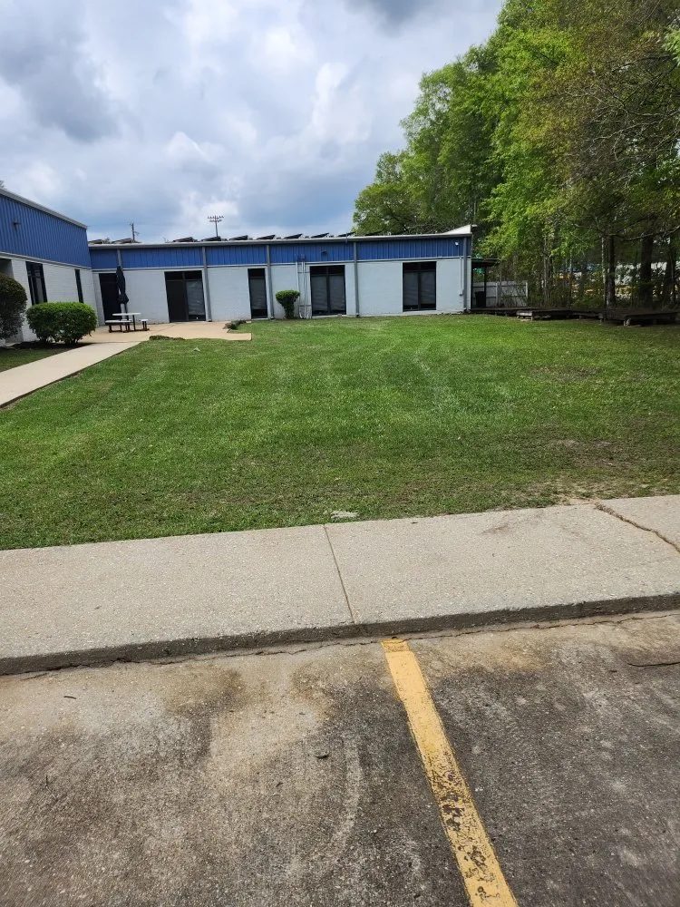 Top-rated landscape design for beautiful yards across Mandeville, LA - Custom Lawncare ByJohn