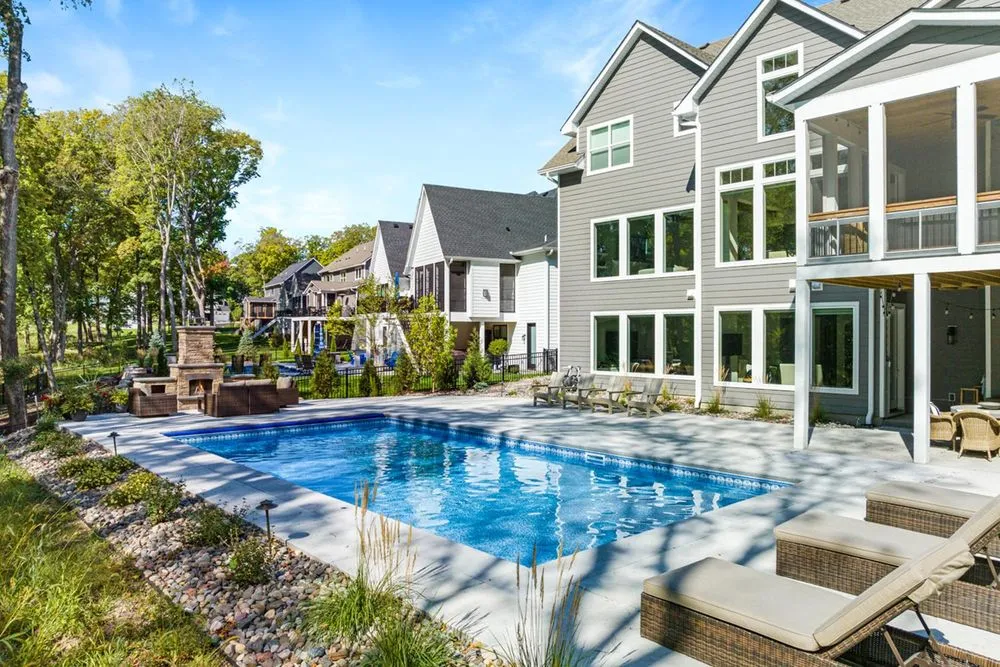 Professional yard cleanup service in Saint Paul, MN by Custom One Landscaping