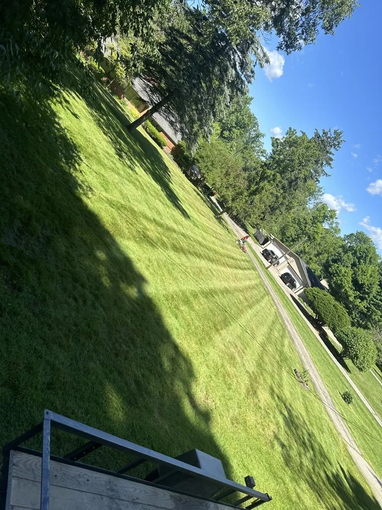 Custom garden landscaping experts serving Burton, MI - Custom Outdoor services