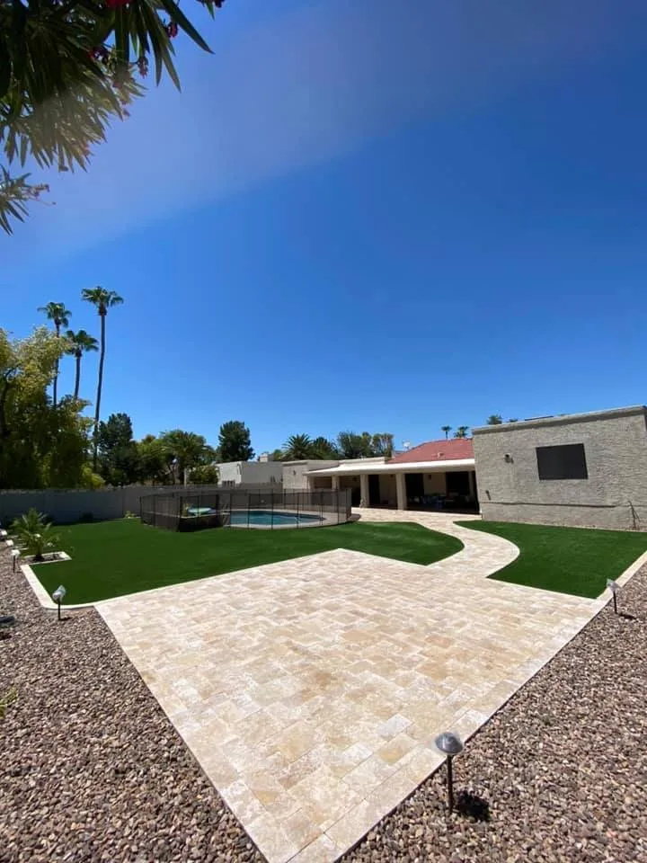 Affordable lawn mowing service in Glendale, AZ - Custom Outlooks