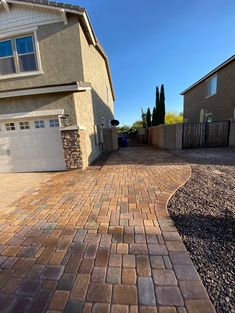 Expert landscape installation in Glendale, AZ - Custom Outlooks