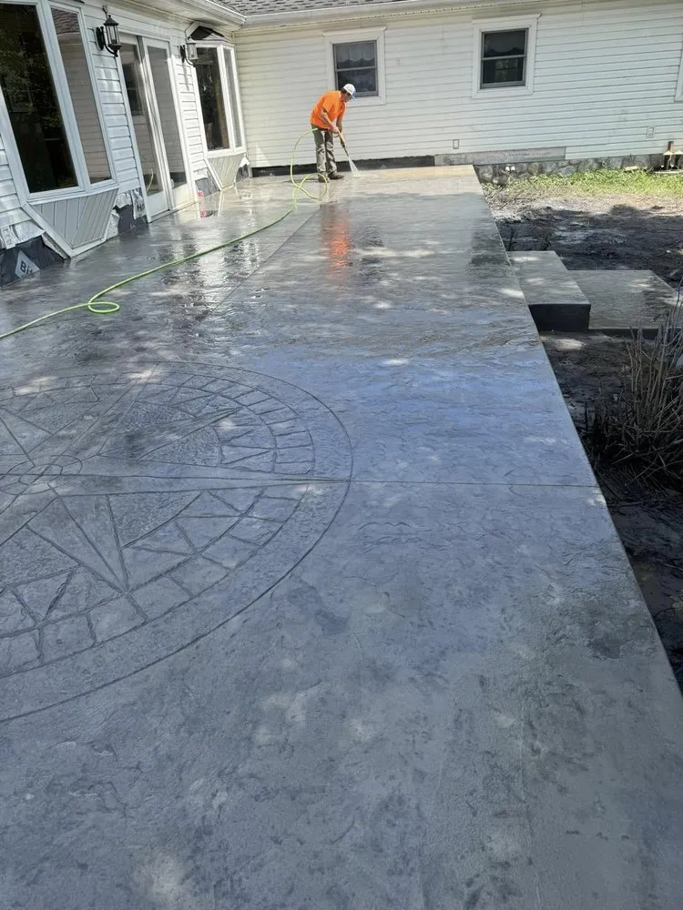 Affordable garden landscaping for homes in West Milton, OH by Custom Personal Pavers