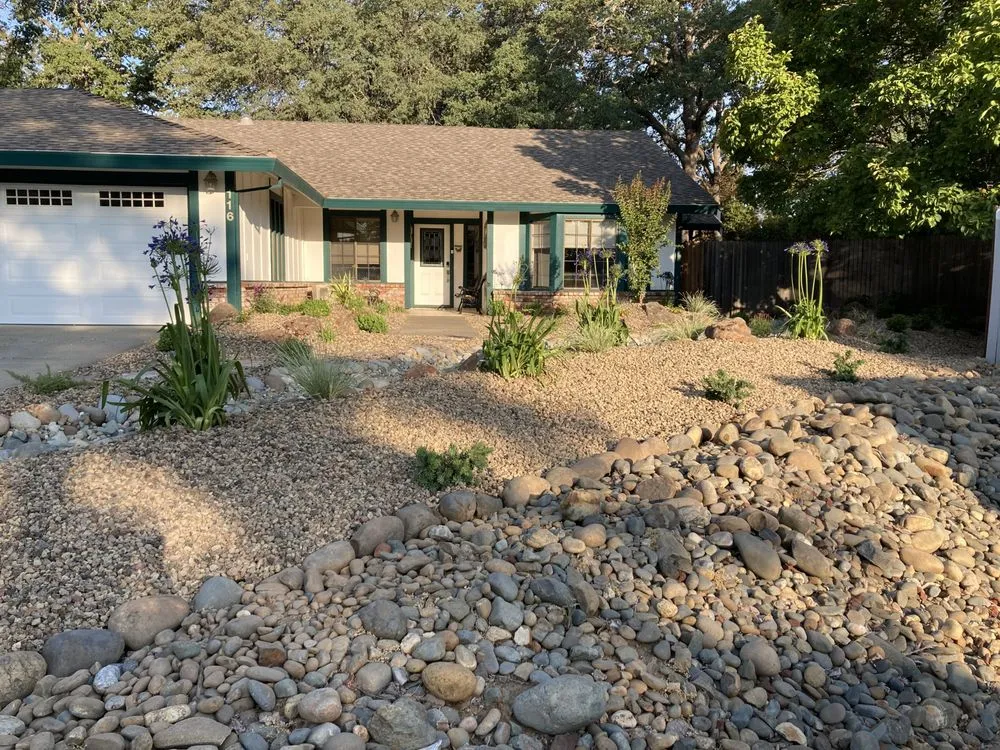 Top-rated lawn care service for homes in Folsom, CA by Custom Plantings