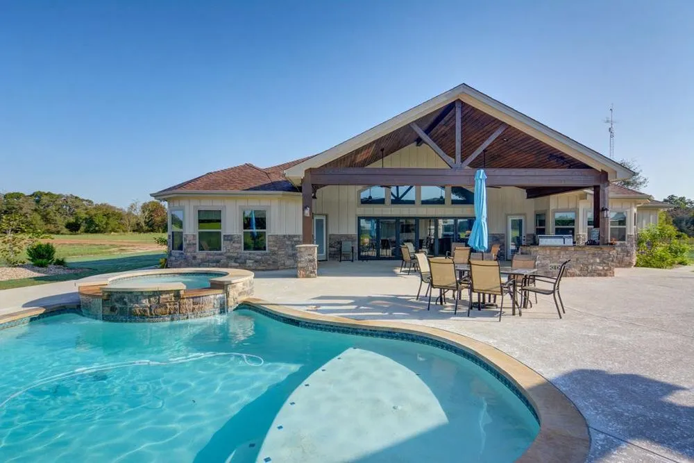 Affordable outdoor landscaping with custom design in Rosanky, TX by Custom Pro Remodeling