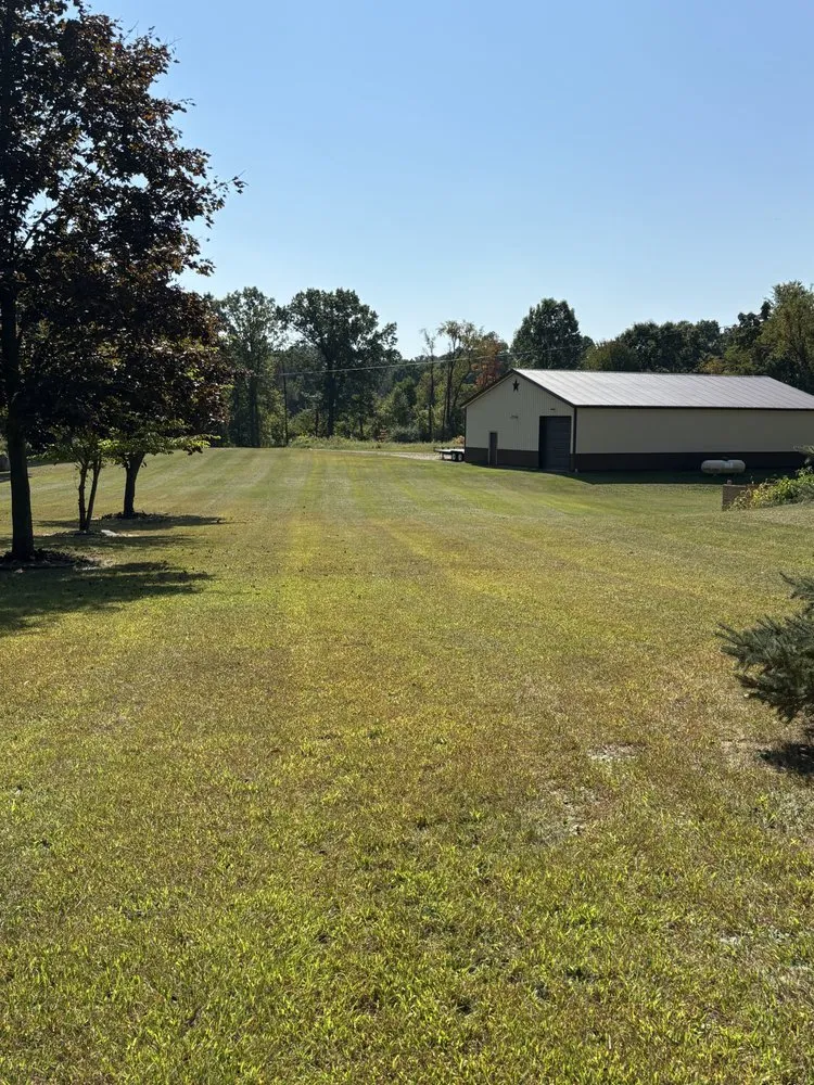 Top-rated landscape installation in Battle Creek, MI by Custom Properties