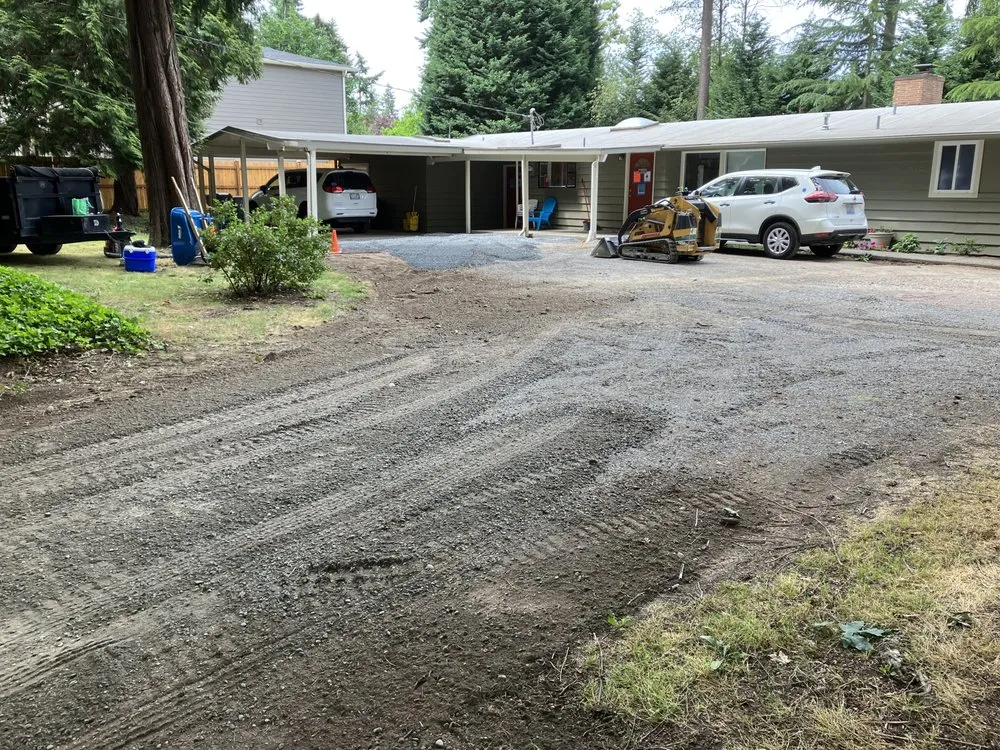 Affordable lawn mowing service in Snohomish, WA - Custom Scapes