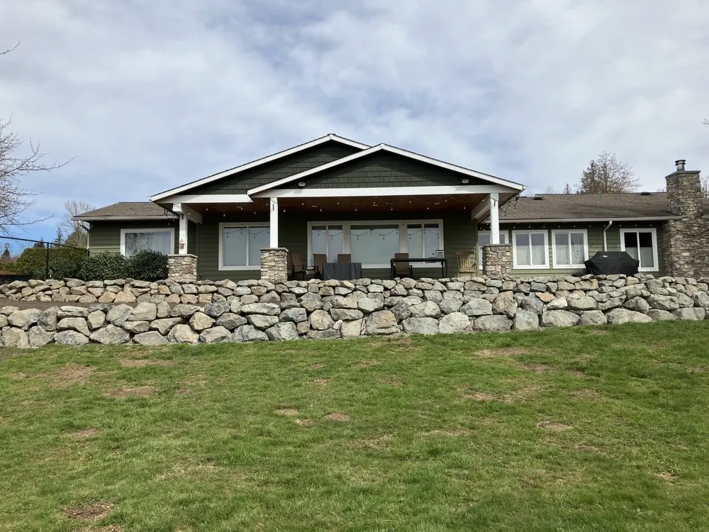 Trusted yard maintenance in Snohomish, WA - Custom Scapes