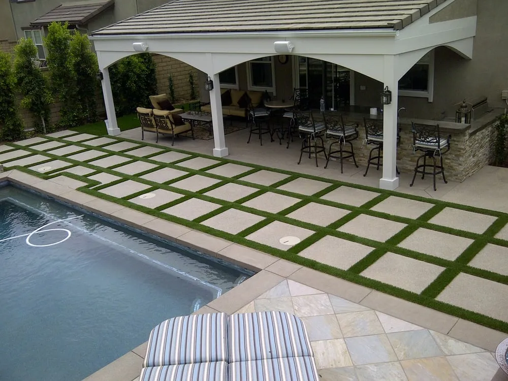 Expert lawn mowing service for homes across Valencia, CA - Custom Turf Scapes