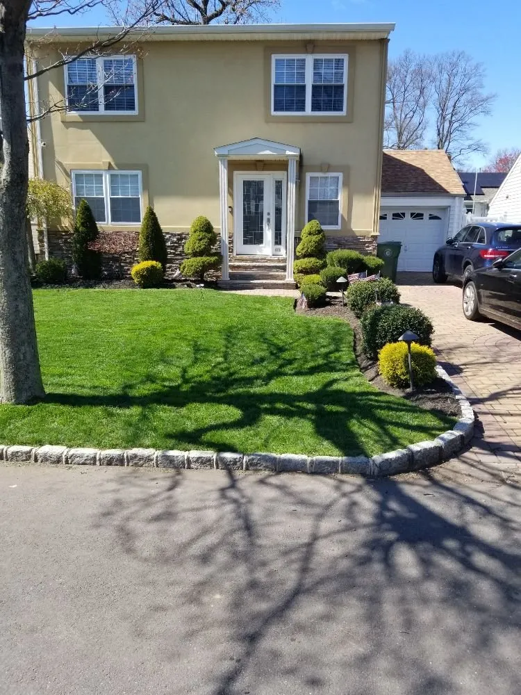 Expert landscaping services experts serving Elizabeth, NJ - Customer First Lawn Service