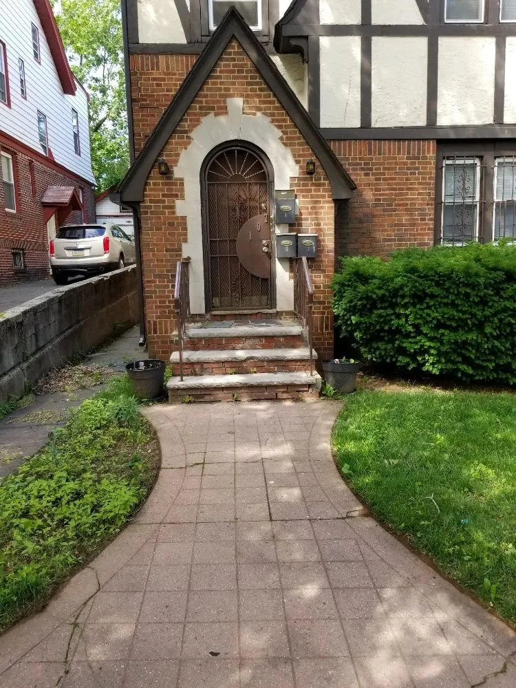 Affordable outdoor landscaping in Elizabeth, NJ - Customer First Lawn Service