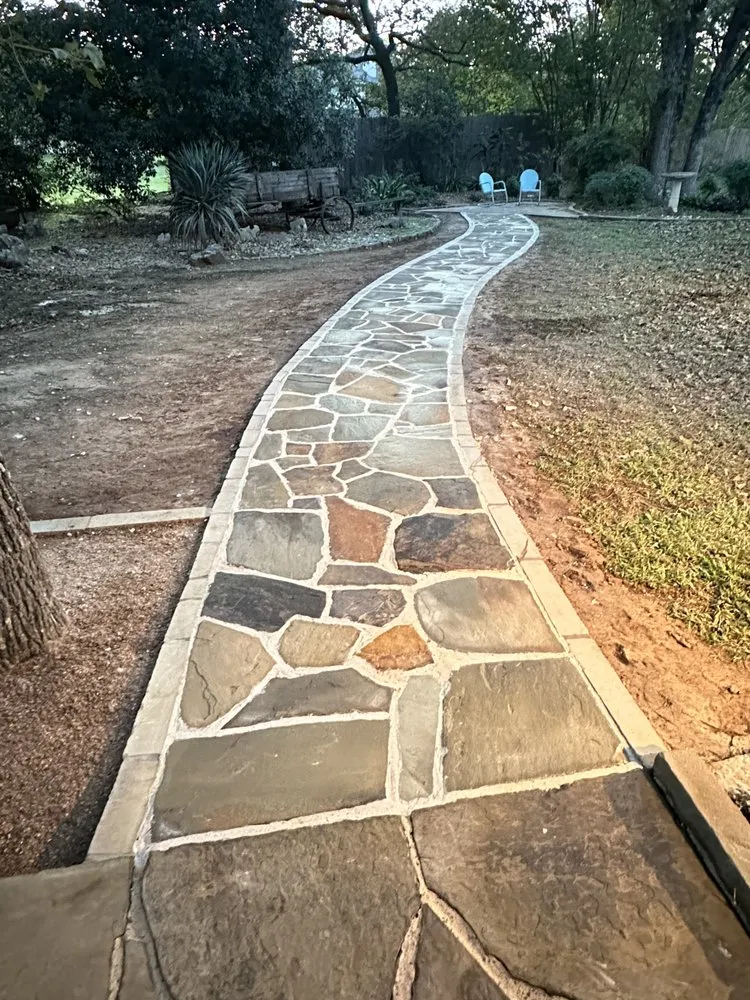 Custom landscape installation in Alvarado, TX - Customscapes