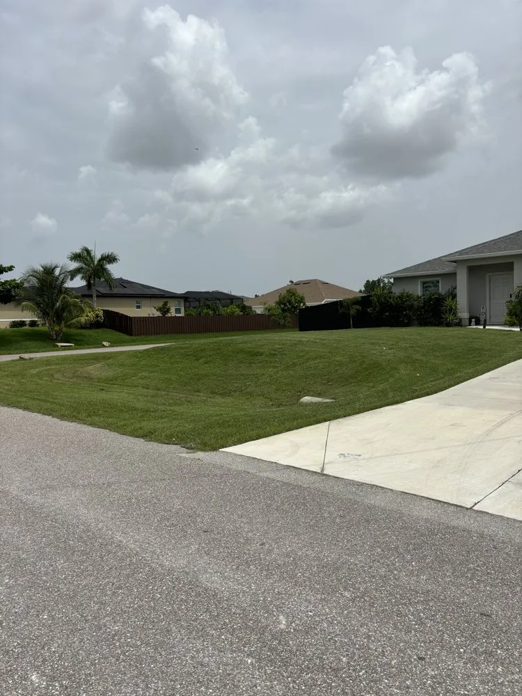 Reliable yard cleanup service for homes across Cape Coral, FL - Cut Above Landscaping & Services