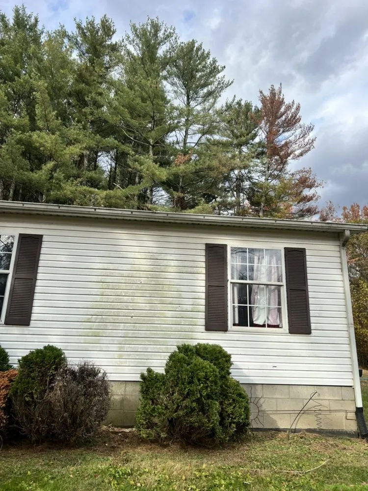 Top-rated lawn mowing service in Wellston, OH by Cut Above Lawn and Tree