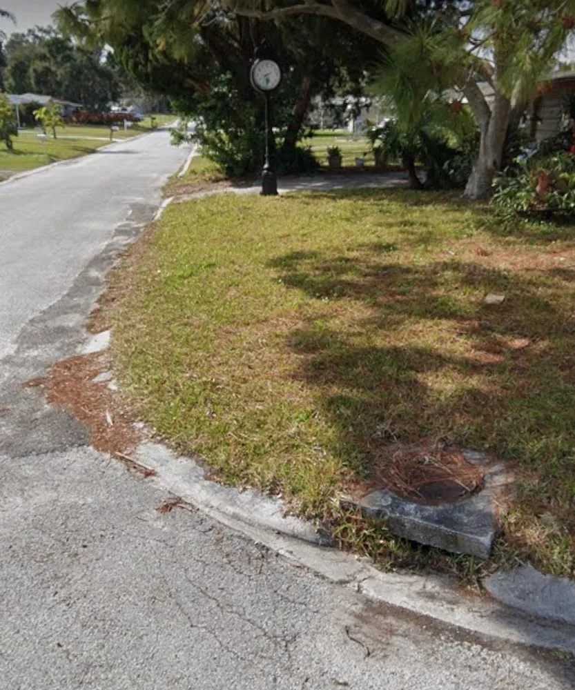 Professional garden landscaping for residential properties in Seminole, FL by Cut Above The Rest