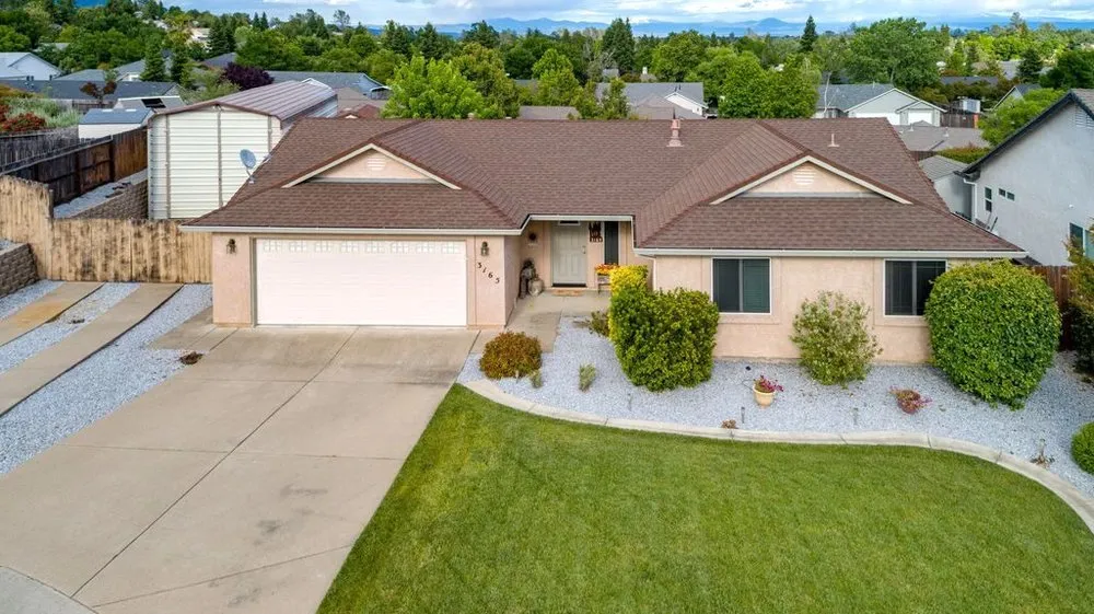 Professional yard maintenance experts serving Redding, CA - Cut And Trim Yard Service