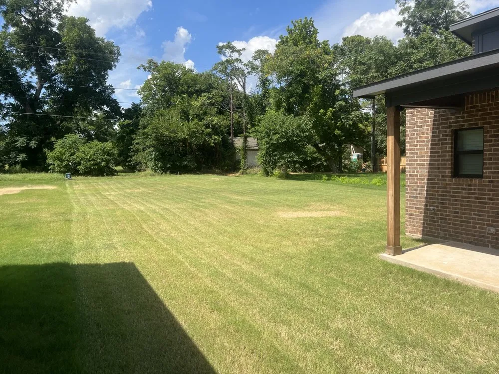Reliable lawn mowing service in Denison, TX - Cut Create Landscape