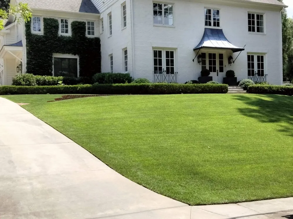 Trusted outdoor landscaping in Atlanta, GA - Cut Different Lawn Care