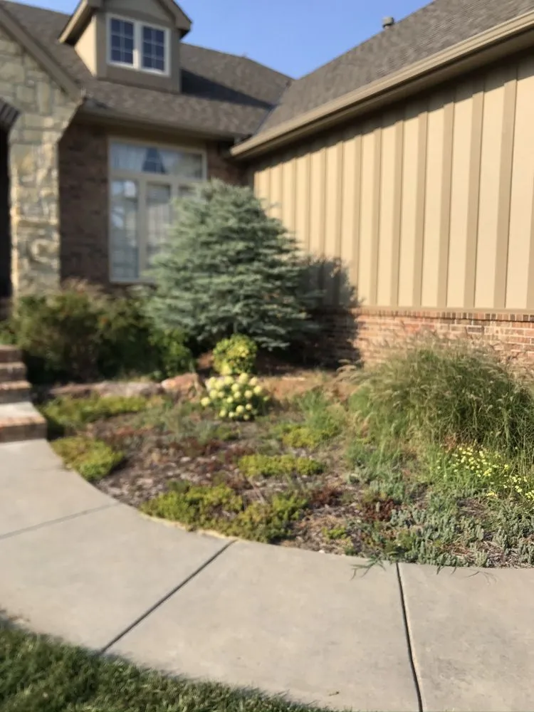 Expert lawn mowing service in Derby, KS by Cut It My Way Lawn Care