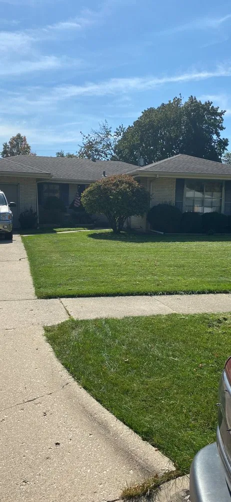 Professional outdoor landscaping in Machesney Park, IL - Cut master mowing service