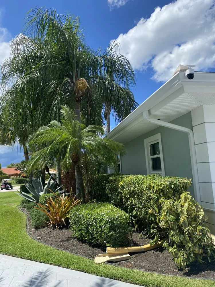 Local garden landscaping for residential properties in Stuart, FL by Cut Master’s