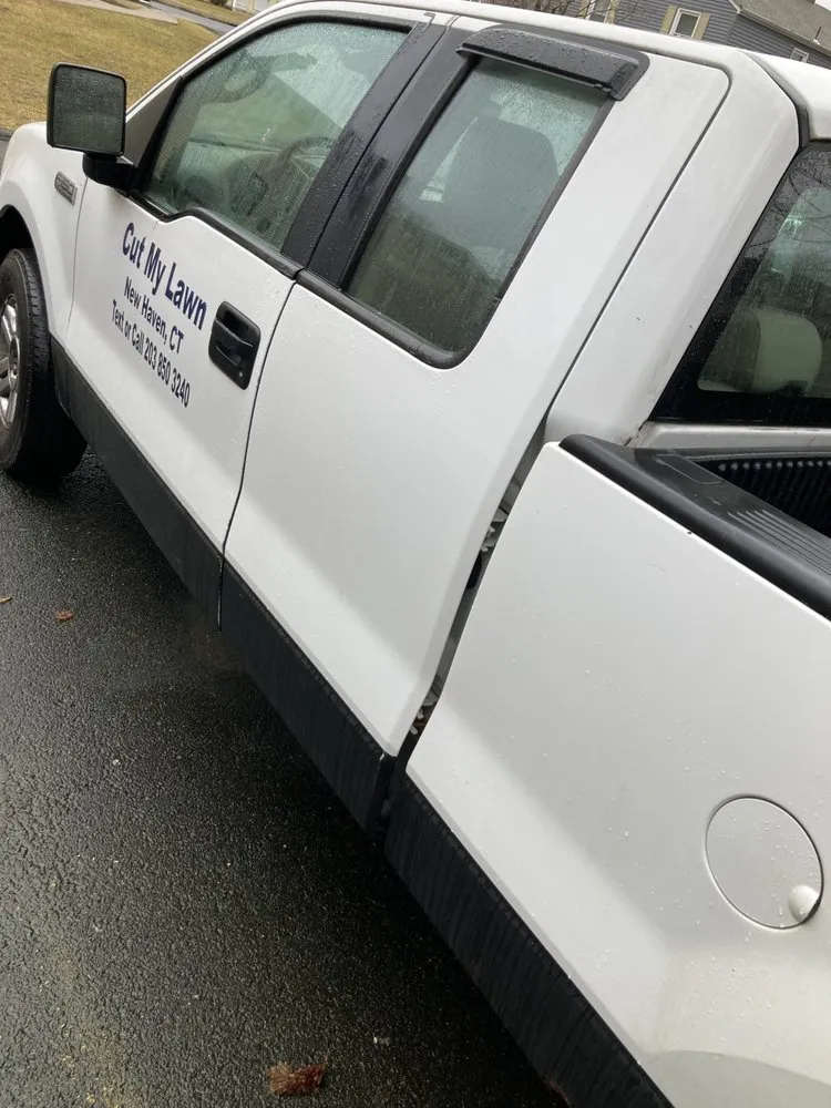 Affordable residential landscaping experts serving West Haven, CT - Cut My Lawn