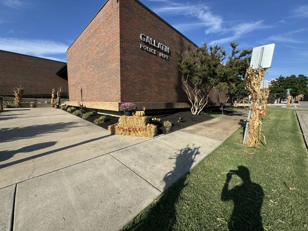 Reliable lawn mowing service near you in Gallatin, TN by Cut N Clean