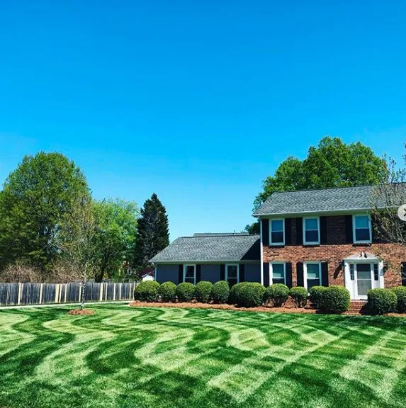 Professional yard maintenance in Greensboro, NC - Cut N Cruz