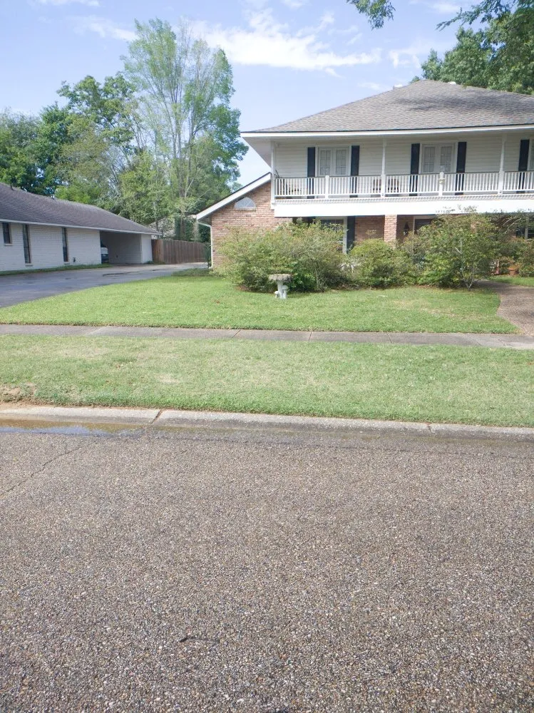 Local landscaping services in Denham Springs, LA by Cut Plus Lawn & Landscape