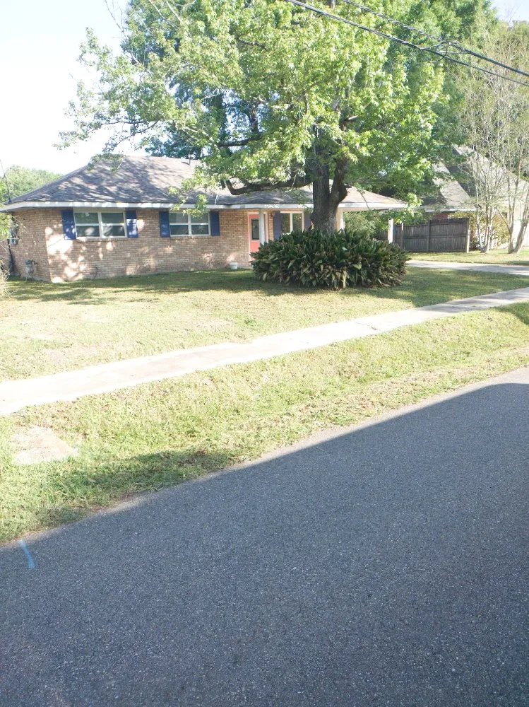 Professional landscape installation experts serving Denham Springs, LA - Cut Plus Lawn & Landscape