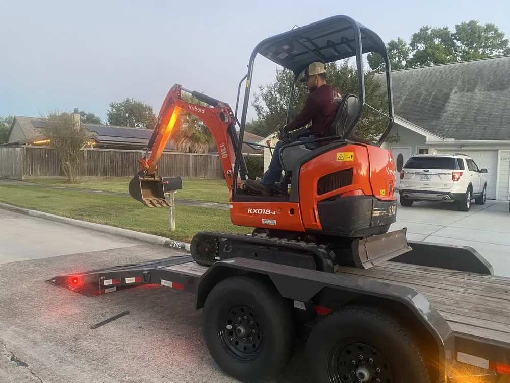 Affordable landscape design in Dickinson, TX by Cut Right Landscaping