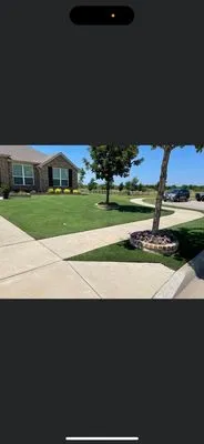 Cut Right Lawn Care Logo