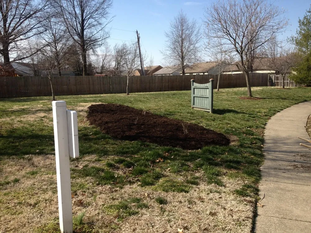 Reliable garden landscaping in Evansville, IN by Cut-Right Yard Service