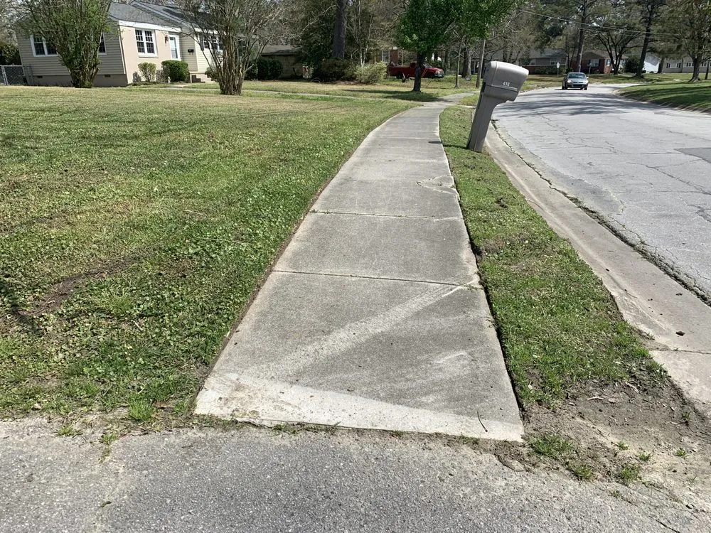 Local landscape design in Jacksonville, NC - Cut The World Lawncare