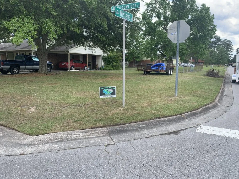 Local garden landscaping in Jacksonville, NC by Cut The World Lawncare