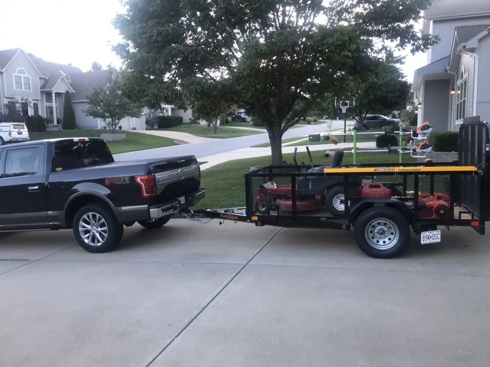 Trusted lawn mowing service in Lee's Summit, MO by Cut Trim Blow&Go