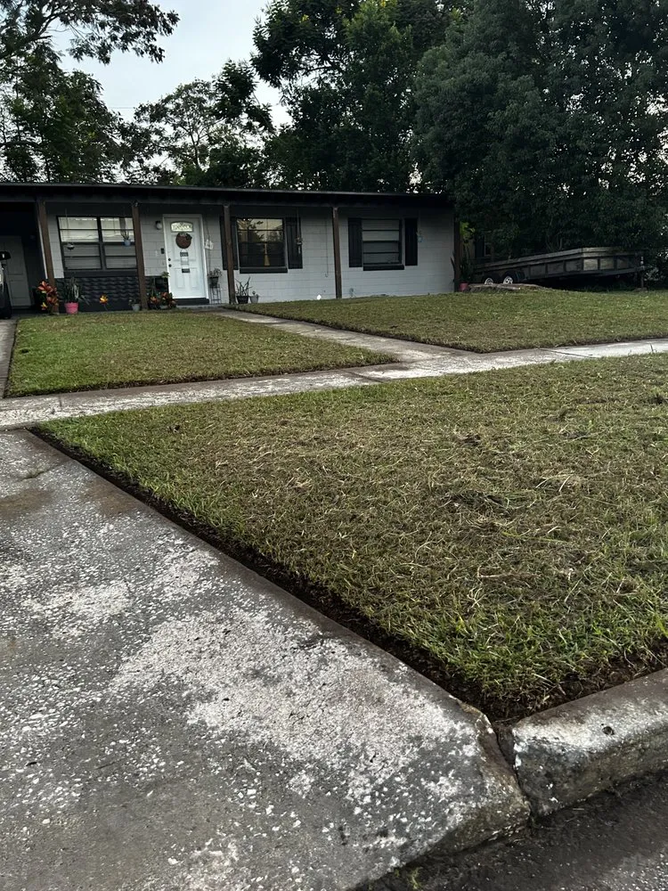 Affordable landscape design for year-round maintenance across Orlando, FL - Cut2Clean LLC