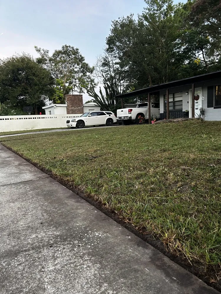 Custom yard maintenance in Orlando, FL by Cut2Clean LLC