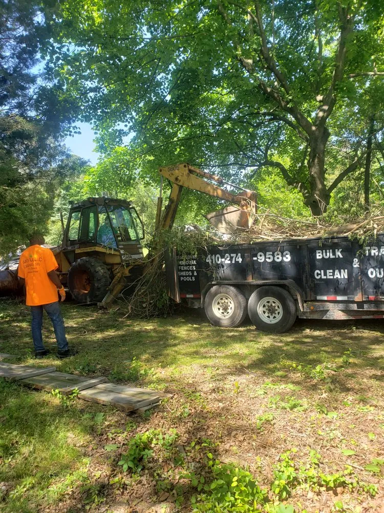 Top-rated lawn mowing service in Harrington, DE by Cut’n Up