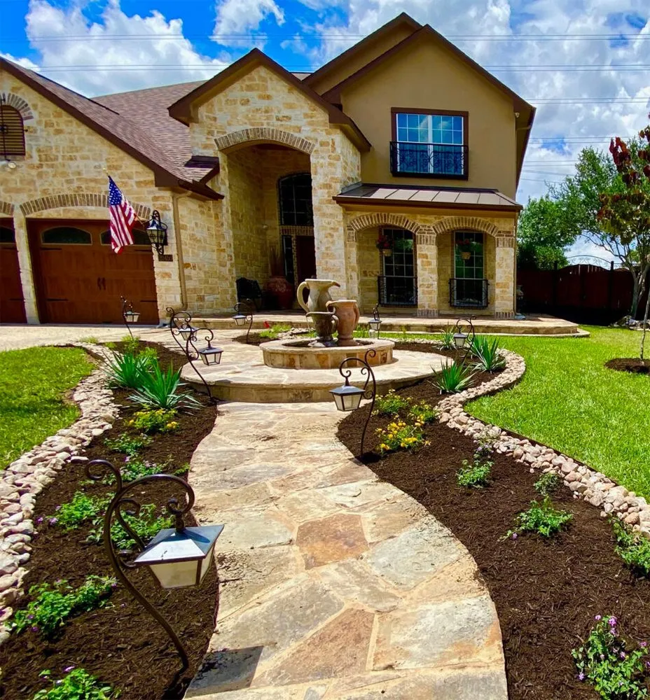 Reliable yard cleanup service in San Antonio, TX - Cutrite Landscaping