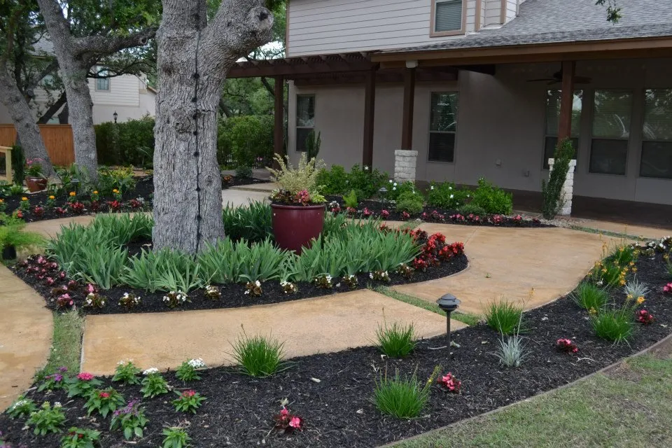 Custom garden landscaping in San Antonio, TX by Cutrite Landscaping
