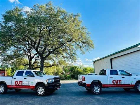 Affordable residential landscaping experts serving San Antonio, TX - Cutrite Landscaping