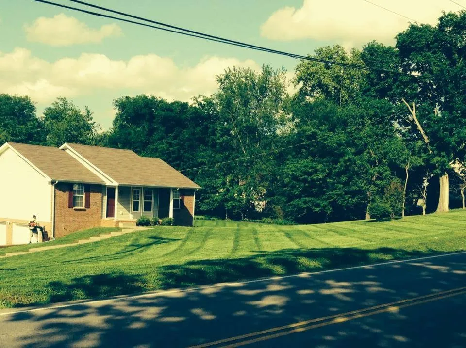 Top-rated residential landscaping in Clarksville, TN - CutRite Lawn Service