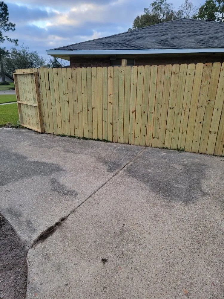 Local landscaping services in Baton Rouge, LA - Cuts And Beyond