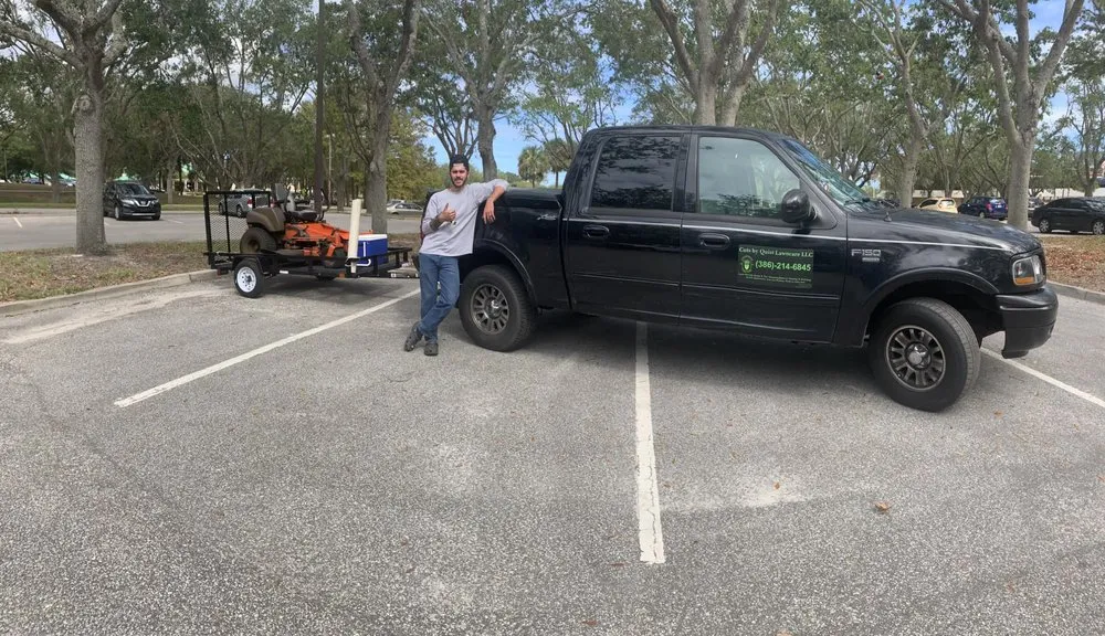 Top-rated lawn care service for residential properties in South Daytona, FL by Cuts by Quist