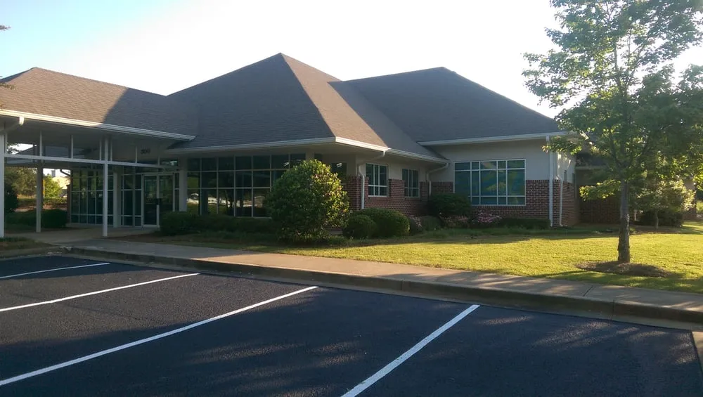 Expert yard cleanup service for homes across Newnan, GA - Cuts Lawn Service