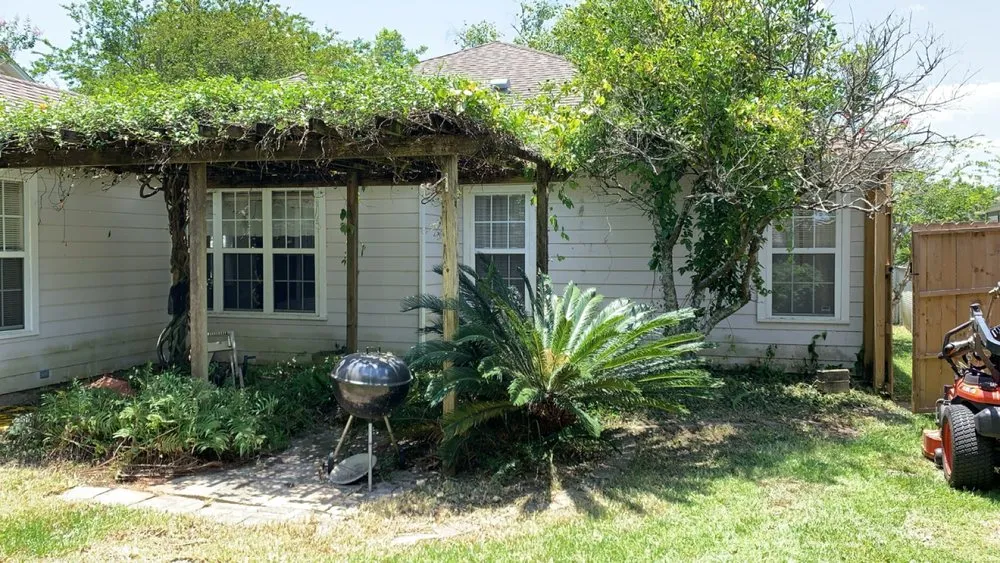 Top-rated landscaping services for year-round maintenance across Tallahassee, FL - Cuts Made Good Lawn & Landscaping